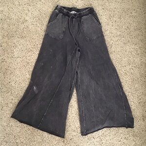 Three bird nest relaxing Robin wide leg pants size Large